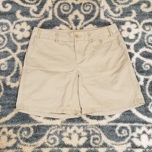 Dockers Khaki Shorts {10}